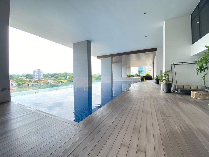 Kediaman Servis untuk Dijual di Alila Bangsar - Prem Kumar - Pool - PropertyGuru.com.my