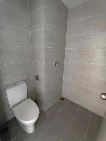 Pejabat untuk Disewa di Bukit Dumbar (Jelutong) - Emma Yeoh - Bathroom - PropertyGuru.com.my