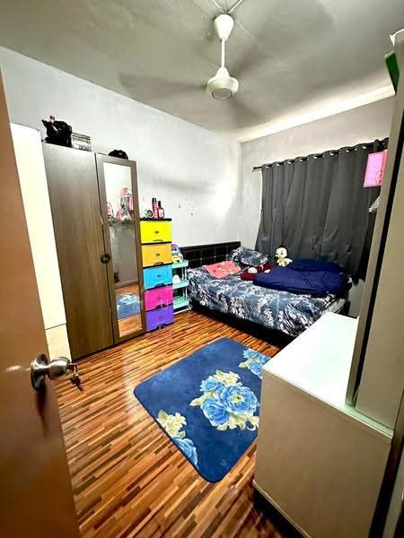 Flat for Sale at Pangsapuri Sri Indah - Ahmad Muslim - Bedroom - PropertyGuru.com.my