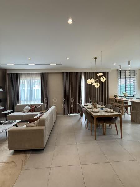 2-storey Terraced House for Sale in Kota Bayuemas (Klang) - Gordon Tchang - Living Room - PropertyGuru.com.my