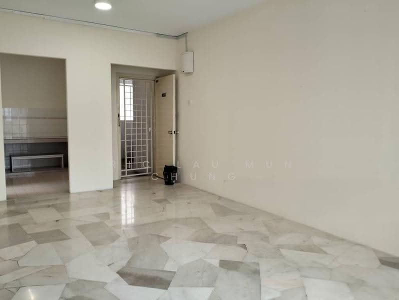 Pangsapuri untuk Dijual di Kenanga Apartments - Eric Lau Mun Chung - Kitchen - PropertyGuru.com.my