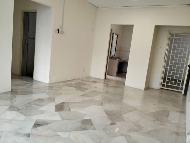Pangsapuri untuk Dijual di Kenanga Apartments - Eric Lau Mun Chung - Kitchen - PropertyGuru.com.my