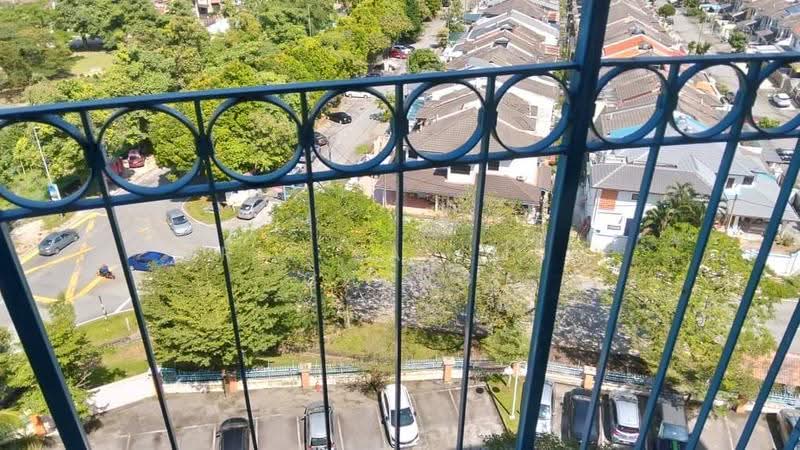 Pangsapuri untuk Dijual di Kenanga Apartments - Eric Lau Mun Chung - Exterior - PropertyGuru.com.my
