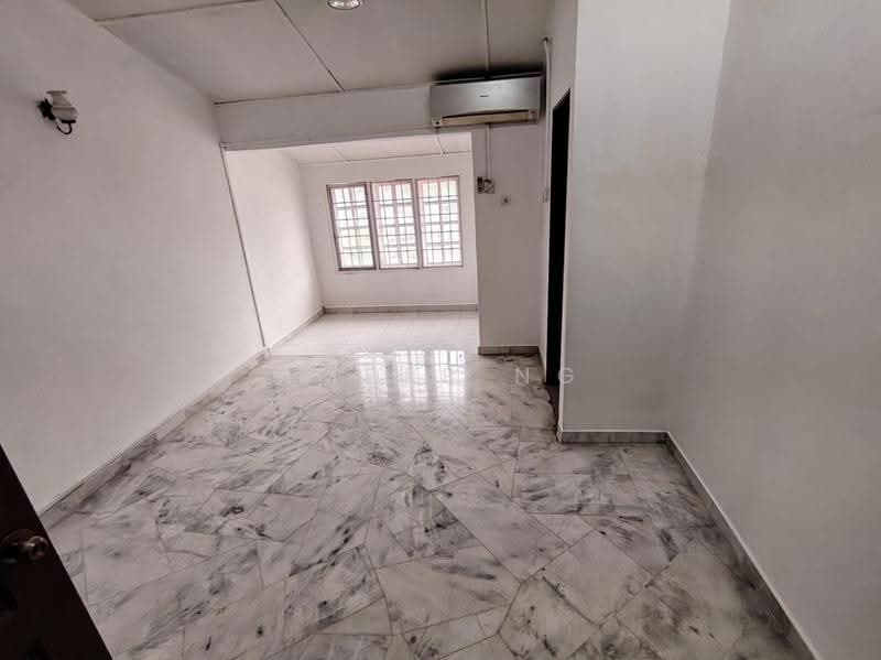 2-storey Terraced House for Sale in Taman Sri Rampai (Wangsa Maju) - Amber Ng - Interior - PropertyGuru.com.my