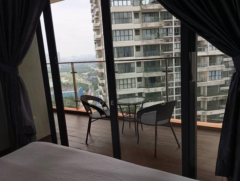 Kondominium untuk Disewa di Royal Strand @ Country Garden Danga Bay - Chloe Ying - Balcony - PropertyGuru.com.my