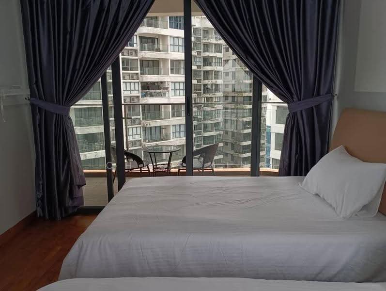 Kondominium untuk Disewa di Royal Strand @ Country Garden Danga Bay - Chloe Ying - Bedroom - PropertyGuru.com.my