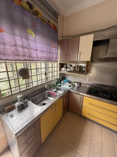 2-storey Terraced House for Rent in Bandar Puteri Puchong (Puchong) - Alex Ang - Kitchen - PropertyGuru.com.my