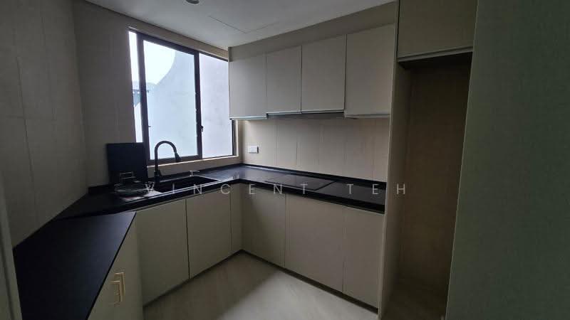 Service Residence for Rent at Aragreens - Vincent Teh - Kitchen - PropertyGuru.com.my