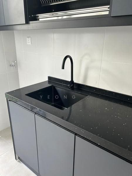2-storey Terraced House for Sale in Setia Safiro (Cyberjaya) - Yeong . - Kitchen - PropertyGuru.com.my