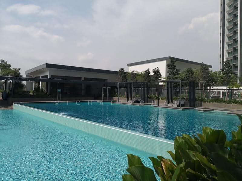 Condominium for Rent at Skyvilla @ D'Island - Michael Chan - Pool - PropertyGuru.com.my