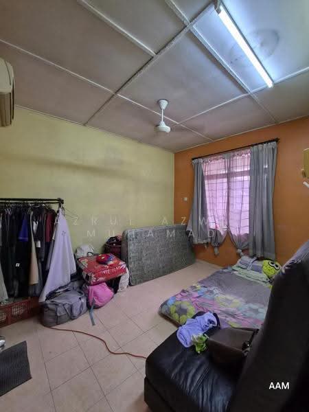 Terraced House for Sale in Bandar Baru Nilai (Nilai) - Azrul Azwar Muhamad - Bedroom - PropertyGuru.com.my