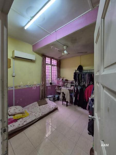 Terraced House for Sale in Bandar Baru Nilai (Nilai) - Azrul Azwar Muhamad - Bedroom - PropertyGuru.com.my