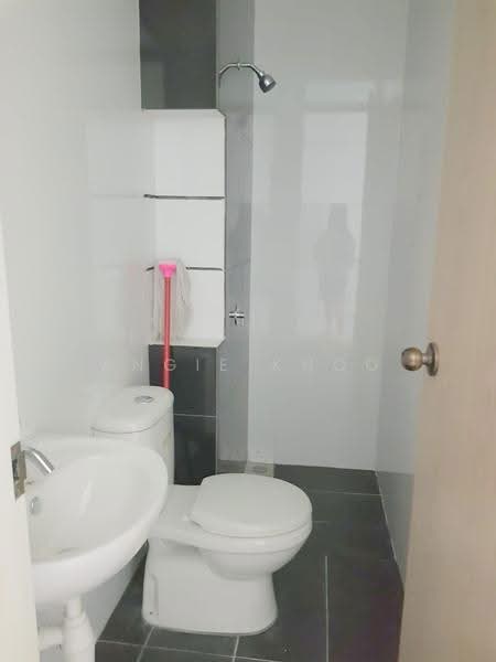 Condominium for Sale at The Clovers - Angie Khoo - Bathroom - PropertyGuru.com.my