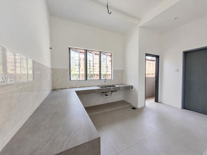 2-storey Terraced House for Sale in Bercham (Ipoh) - Qazin Khoo - Kitchen - PropertyGuru.com.my