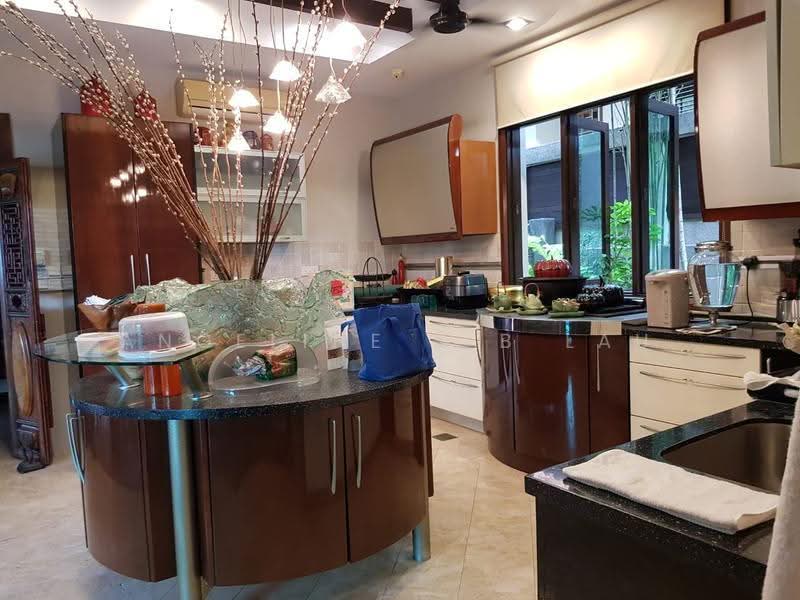 Rumah Banglo untuk Dijual di Sierramas (Sungai Buloh) - Angeline S B Lau - Kitchen - PropertyGuru.com.my