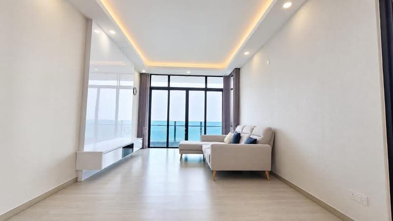 Service Residence for Sale at Wave @ Marina Cove - Grace Ng - Living Room - PropertyGuru.com.my