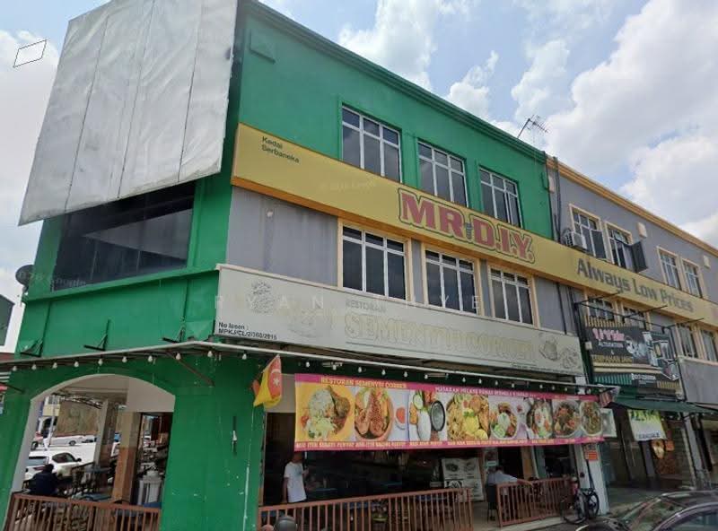 Shop for Sale in Semenyih (Selangor) - Ryan Thye - PropertyGuru.com.my
