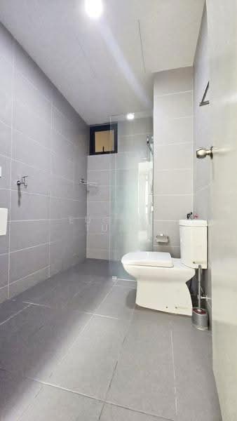 Kondominium untuk Disewa di Golden Triangle 2 - Eugene Tung - Bathroom - PropertyGuru.com.my