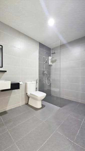 Kondominium untuk Disewa di Golden Triangle 2 - Eugene Tung - Bathroom - PropertyGuru.com.my