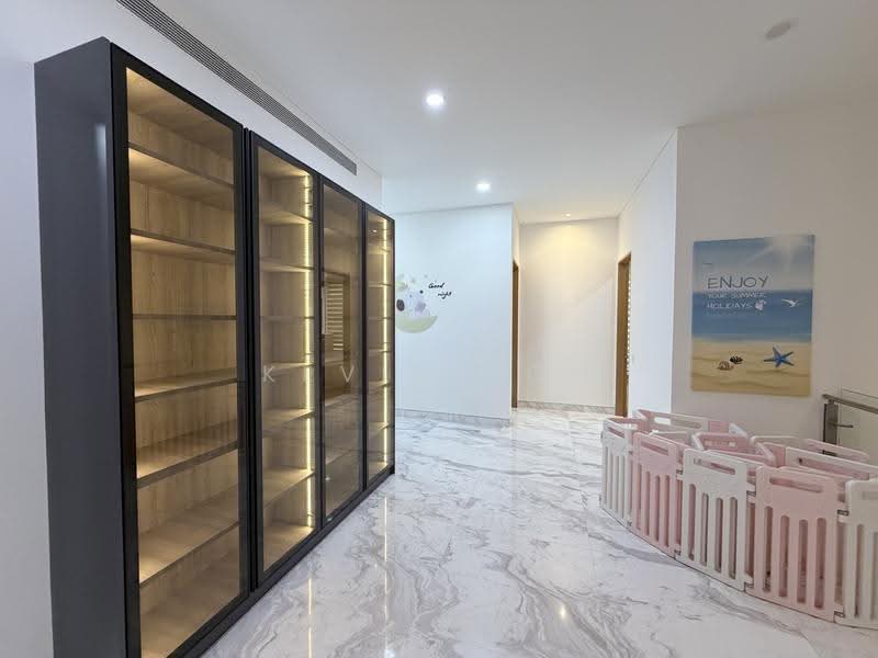 Condominium for Sale at Nobleton Crest - Kevin Poh - Corridor - PropertyGuru.com.my