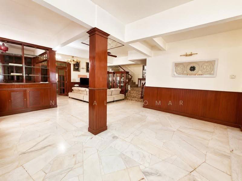 2-storey Terraced House for Sale in Seksyen 13 (Shah Alam) - Nur Alia Omar - Living Room - PropertyGuru.com.my