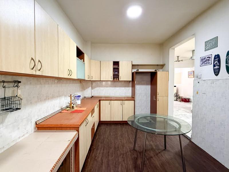 Rumah Teres 2-Tingkat untuk Dijual di Bandar Tun Hussein Onn (Cheras) - Fauzi Abdullah - Kitchen - PropertyGuru.com.my