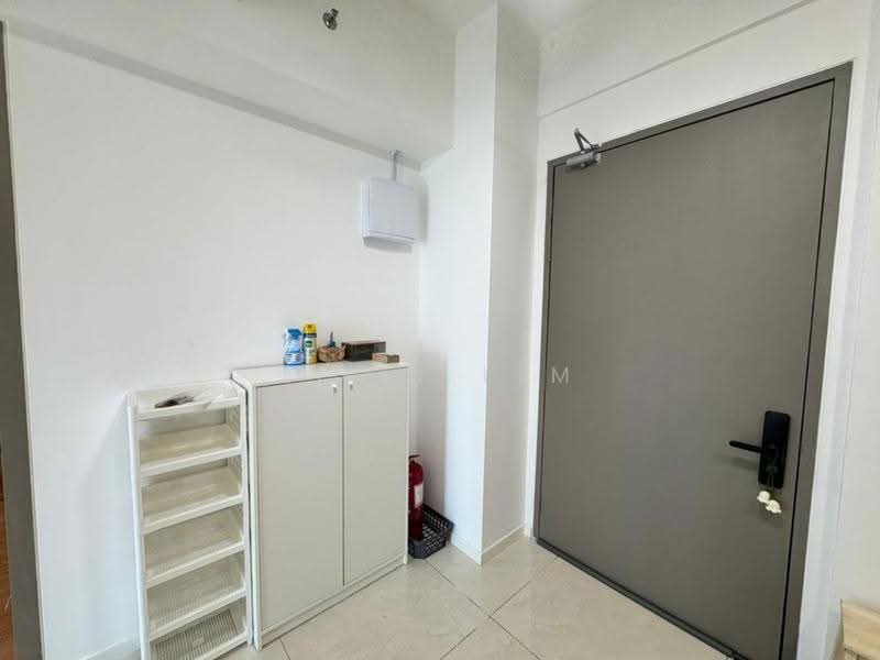 Service Residence for Sale at Bay Suites - Li Li Lim - Entrance - PropertyGuru.com.my