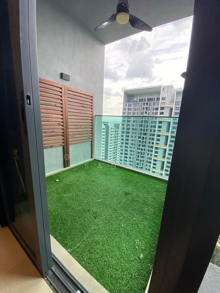 Kediaman Servis untuk Disewa di O'hako Residence - GAN WEY SAND - Balcony - PropertyGuru.com.my