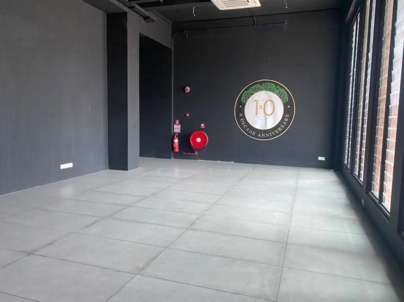 Detached Factory for Rent in Taman Impian Emas (Skudai) - Sky Tan - Interior - PropertyGuru.com.my
