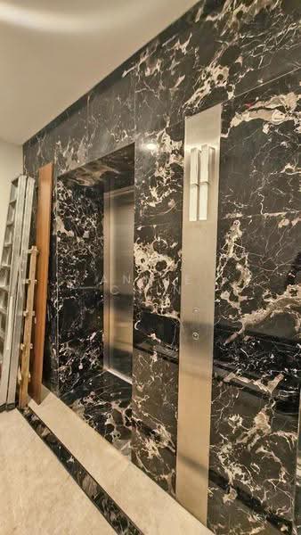Kediaman Servis untuk Disewa di The Astaka @ 1 Bukit Senyum - Annie Chin - Corridor - PropertyGuru.com.my