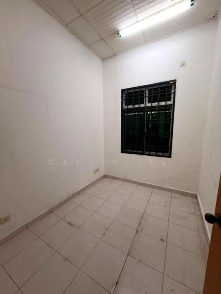 Rumah Teres 1-Tingkat untuk Dijual di Taman Bestari Indah (Ulu Tiram) - Calvin Lee - Interior - PropertyGuru.com.my