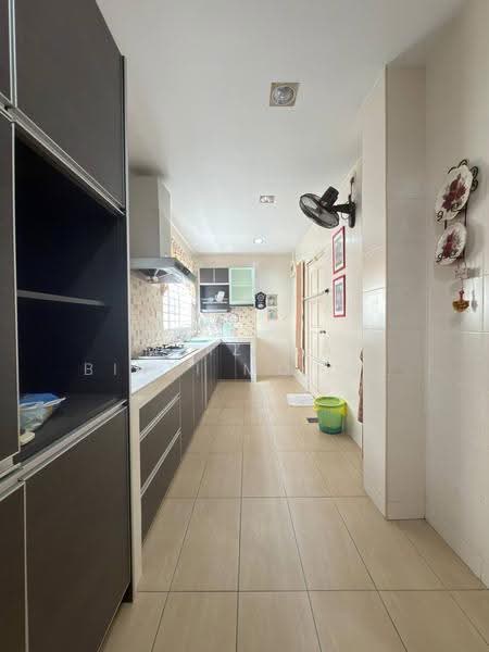 Semi-Detached House for Sale in Taman Jelok Impian (Kajang) - Maizura binti Mohd Darus - Kitchen - PropertyGuru.com.my