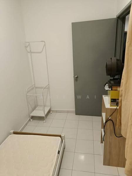 2-storey Terraced House for Sale in Taman Pinggiran Putra (Seri Kembangan) - Janie Wai - Bedroom - PropertyGuru.com.my