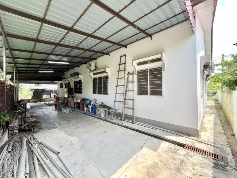 Bungalow House for Sale in Bidor (Perak) - Joel Lee - Exterior - PropertyGuru.com.my
