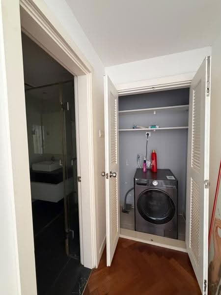 Kondominium untuk Disewa di Jesselton Residences - Li Li Lim - Bathroom - PropertyGuru.com.my