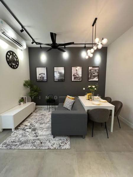 Kediaman Servis untuk Dijual di Union Suites - YING XUAN - Living Room - PropertyGuru.com.my