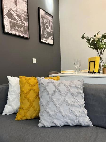 Kediaman Servis untuk Dijual di Union Suites - YING XUAN - Living Room - PropertyGuru.com.my