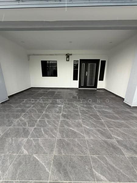 1-storey Terraced House for Sale in Johor Bahru (Johor) - Joanne Yong - Entrance - PropertyGuru.com.my