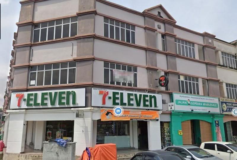 Kedai untuk Dijual di Bandar Tasik Kesuma (Beranang) - Ryan Thye - PropertyGuru.com.my