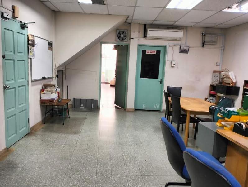 Shop / Office for Sale in Pudu (KL City Centre) - Alex Lew - Corridor - PropertyGuru.com.my