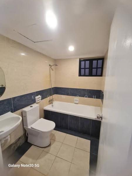 Rumah Bandar untuk Dijual di KL City Centre (Kuala Lumpur) - Kevin Poh - Bathroom - PropertyGuru.com.my