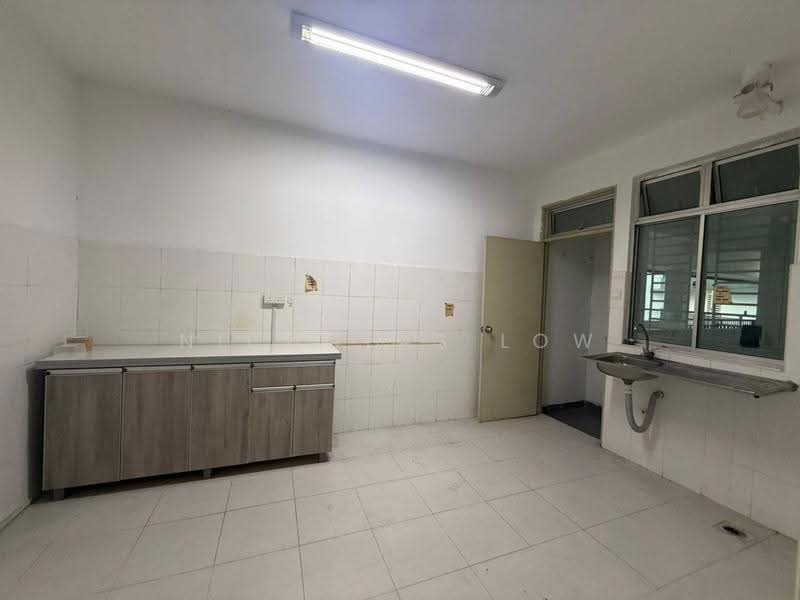 Service Residence for Rent at Tebrau City Residences - Nicholas Low - Kitchen - PropertyGuru.com.my