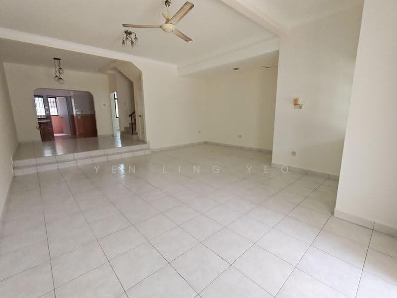 Rumah Teres 2.5-Tingkat untuk Disewa di Johor Bahru (Johor) - Yen Ling Yeo - Living Room - PropertyGuru.com.my