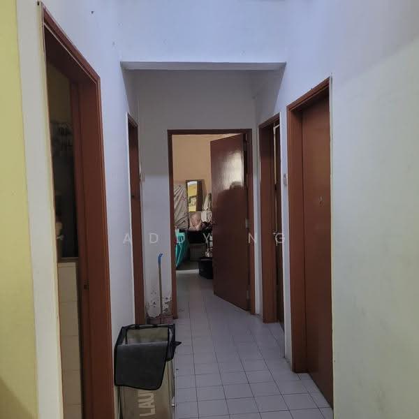 Pangsapuri untuk Dijual di Cheras Perdana Apartment Block A, B, C - Addy Ng - Corridor - PropertyGuru.com.my