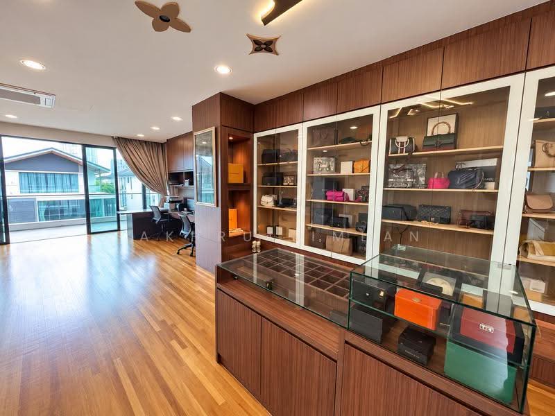 Rumah Banglo untuk Dijual di Masai (Johor) - Fakhrul Imlan - Study - PropertyGuru.com.my