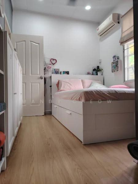 Rumah Banglo untuk Dijual di Kota Emerald (Rawang) - Mandy Cheow - Bedroom - PropertyGuru.com.my