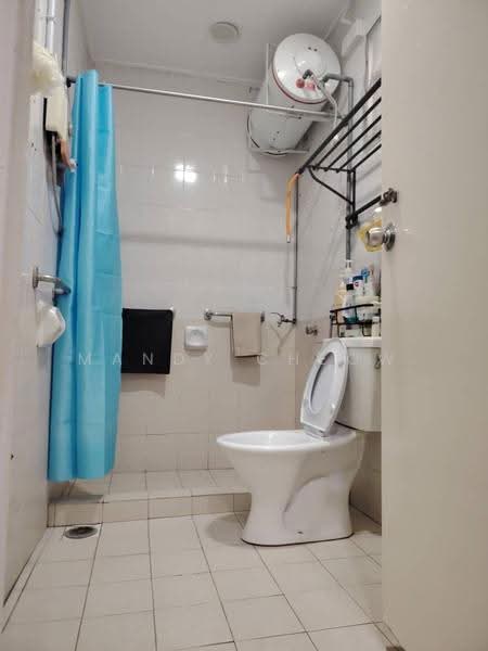 Rumah Banglo untuk Dijual di Kota Emerald (Rawang) - Mandy Cheow - Bathroom - PropertyGuru.com.my
