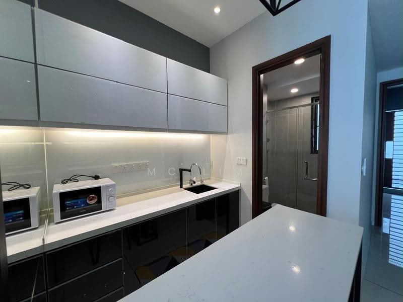 Kondominium untuk Disewa di Queens Residences Q2 @ Queens Waterfront - MC Lim - Kitchen - PropertyGuru.com.my