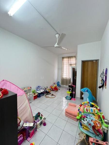 Rumah Teres 2-Tingkat untuk Dijual di Saujana Damansara (Damansara Damai) - Kim Meng Lew - Living Room - PropertyGuru.com.my