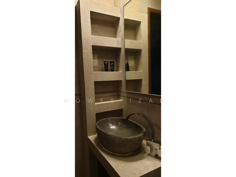 Condominium for Sale at Petrie Condominium - Howes Izan - Bathroom - PropertyGuru.com.my